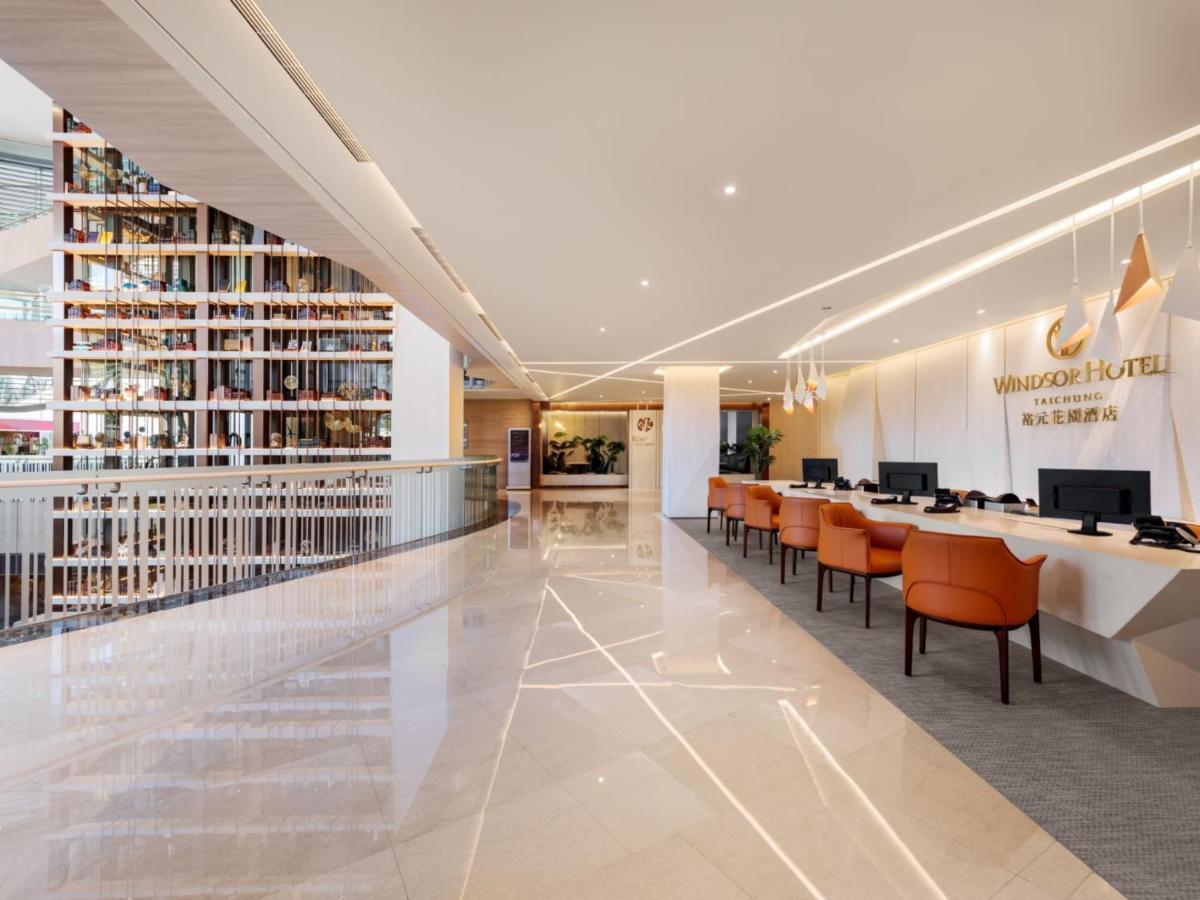 Windsor Hotel Taichung Eksteriør billede Business Center