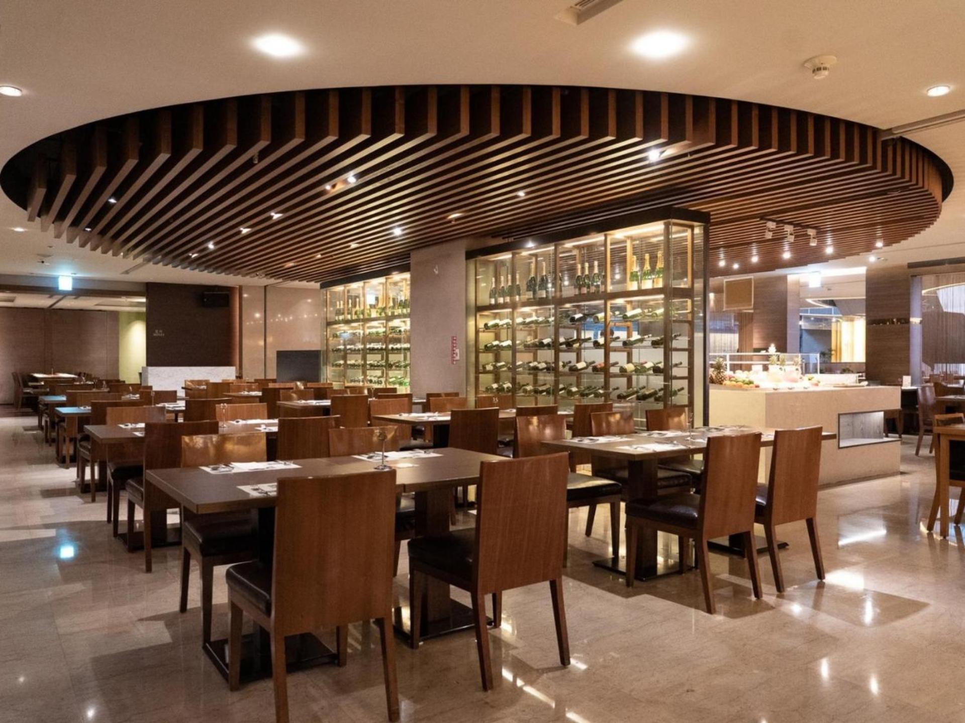 Windsor Hotel Taichung Eksteriør billede The restaurant