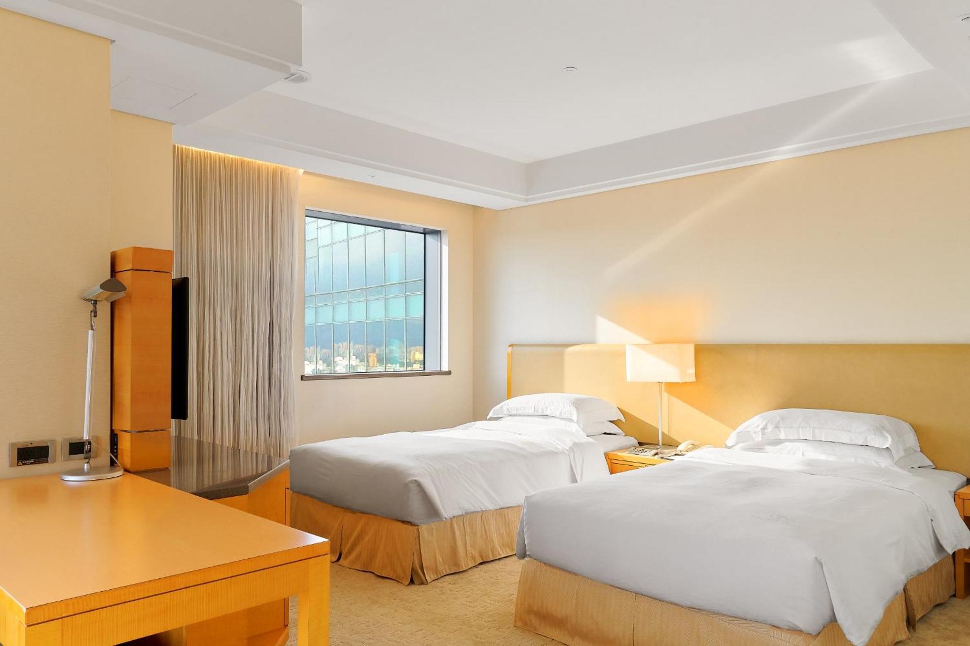 Windsor Hotel Taichung Værelse billede Deluxe Room