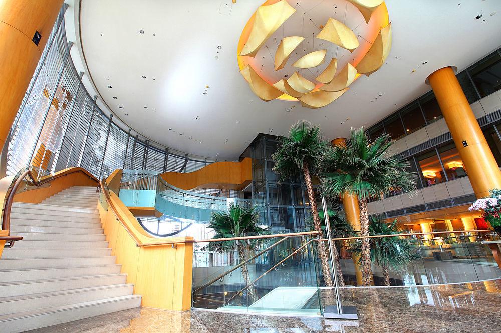 Windsor Hotel Taichung Eksteriør billede The lobby of the hotel